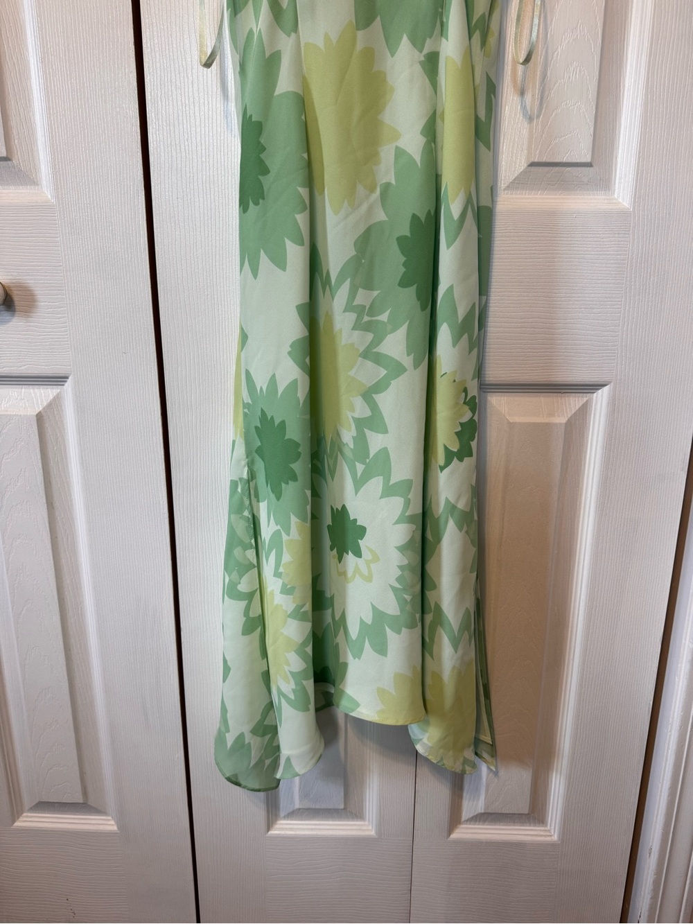 Express Lime Green Cowl Neck Retro Floral Print Slip Dress Size 3/4 Midi Length - Picture 7 of 9